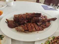 -胜记烧鹅美食