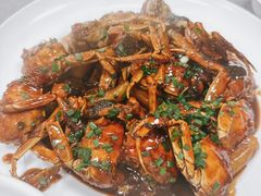 闸蟹炒年糕-沪依小酒馆心意菜