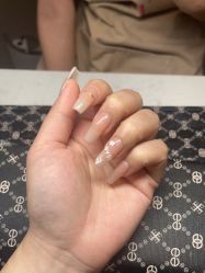 -UGIRL有个美甲