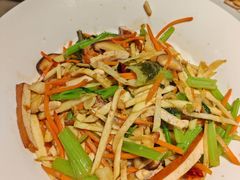 -梁家大院•农家菜(昆山会展中心店)