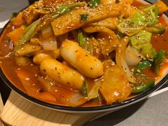 鱼饼炒年糕-博欧姆新派韩国料理·炸鸡(艾尚店)