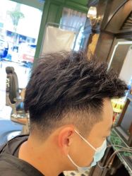-海文先生国潮烫染男士理发馆