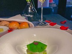 -弦月窗LUNETTE BY AMANDA(复兴路店)