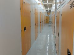 -安东易迷你仓自助寄存仓库(金桥店)