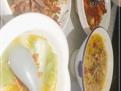 -忘忧草融合私房菜(红鼎国际店)