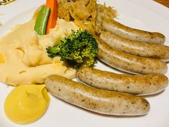 -LENBACH兰巴赫西餐啤酒坊(大连东港店)