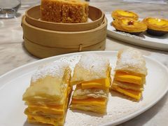 -香港百合居(LCM置汇旭辉广场店)