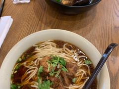 -李先生牛肉面大王(上海站南广场店)
