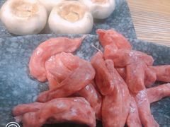 东北风干肠-喝丢一只鞋·东北烤肉·烧烤·铜火锅(童卫路店)