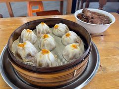 蟹粉小笼包-忆秦园小笼包(惠山古镇总店)
