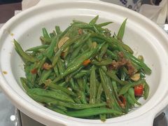 -小菜园新徽菜(宜兴八佰伴店)