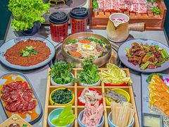 -金会长自助海鲜·烤肉(人民广场店)
