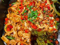 -佬麻雀·新湘菜(珠海金发购物中心店)