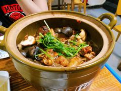 -食爺炭炉鸡煲·烧烤