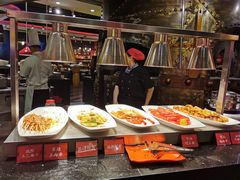 自助取餐区-四海一家自助餐(益田假日广场店)