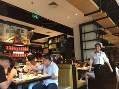 -亚马逊海鲜自助餐厅(惠山万达店)