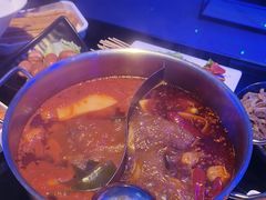 -唯爱KTV聚会餐厅(仙林东城汇店)