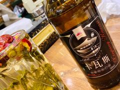 卡瓦斯-清真·玛丽亚新疆菜主题餐厅(浙江中路店)