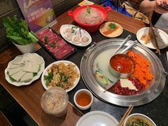 -周师兄大刀腰片火锅(解放碑总店)