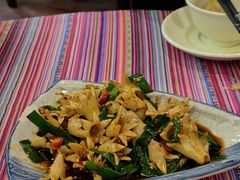 -香巴拉云南餐厅(华莱坞店)