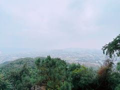 -灵岩山风景区