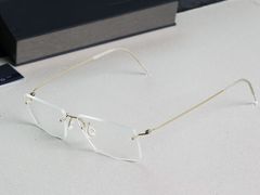 -目艮眼镜SHOWROOM(品牌集合店)