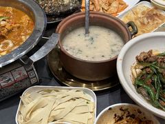 -靓虾二哥长沙地标小龙虾(五一广场店)