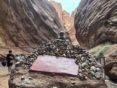 -天山神秘大峡谷