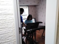 -琴芳艺所艺术培训.古筝钢琴