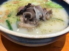 金牌大骨-大鼓米线(浦东长泰店)