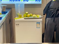 -小柠快跑·手打柠檬茶(万松园店)