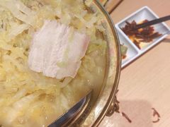 -关东小磨东北菜(上海长风大悦城店)