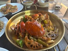 -臻鲜燕海鲜融合餐厅(金陵style店)