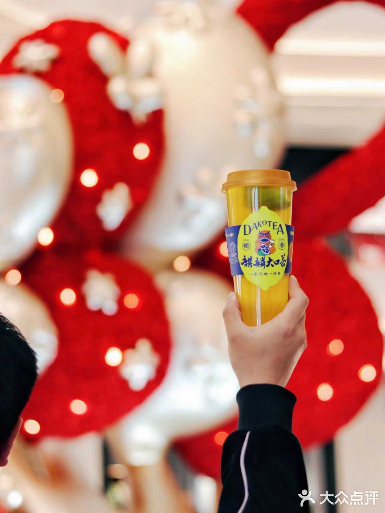 在昆明！它为什么老在排队！