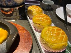 酥皮水牛奶菠萝包-陶陶居酒家(海岸城店)