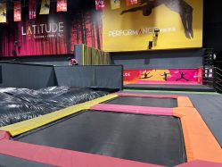 -latitude乐图空间(建宁路店)