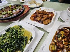 -东四民芳餐厅(世茂工三店)