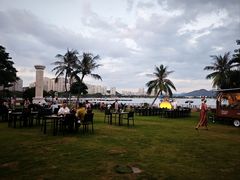 -JW万豪厨房餐厅·滨海草坪烧烤·海鲜·海景(三亚绿发山海天JW万豪酒店)