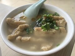 炸豆腐-洪峰浩老北京烧饼夹肉(角门路店)