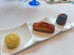 -AZUR聚(香格里拉饭店)