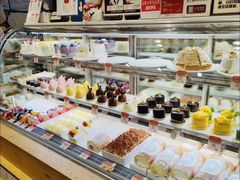 面包甜点陈列柜-西村叔叔的店·面包·甜品·蛋糕(崂山丽达店)