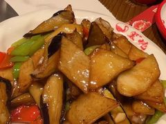 -玺炖·中国铁锅炖(虹桥天街店)