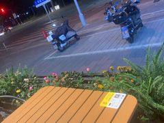 -8PINTS八品脱·日料·烧鸟·精酿小酒馆(莘庄店)