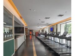 -蓝天国际游泳培训基地(华腾园店)