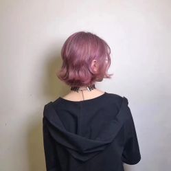 -变画·发型STUDIO