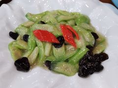 -颐朵佳宴(金丰商业广场店)