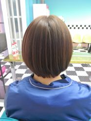 -变画·发型STUDIO