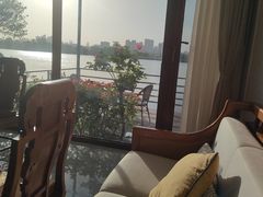 -东湖食堂·湖景餐厅•会议