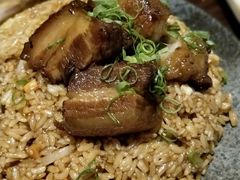 红烧肉炒饭-円满日式居酒屋(蓉花路美食街店)