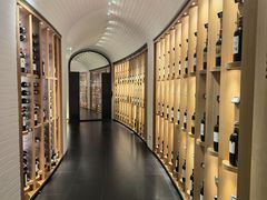 -乐蓬马歇百货公司(Rive Gauche)